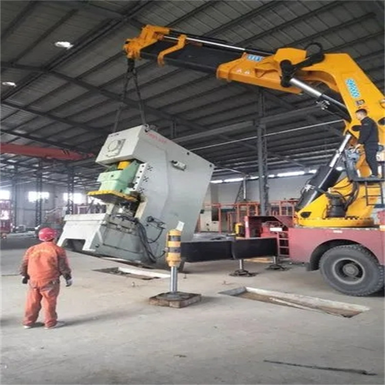 长征镇80吨折臂吊车出租附近电话