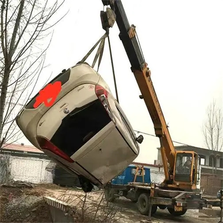 长征镇随时待命，吊车24小时道路救援服务全解析